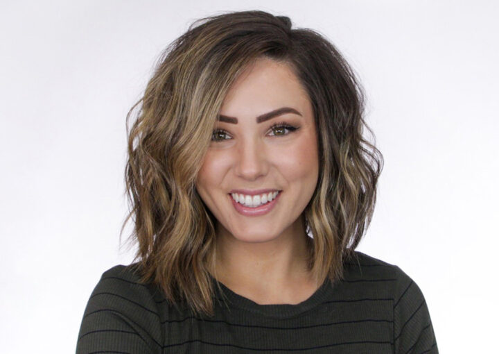 female model curls on short hair